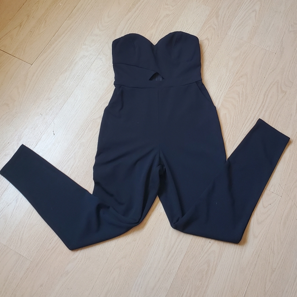 Windsor Woman's Size S Black Strapless Jumpsuit.